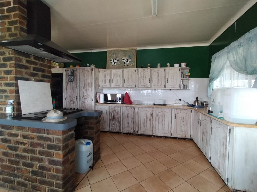 4 Bedroom Property for Sale in Mullersrust Free State